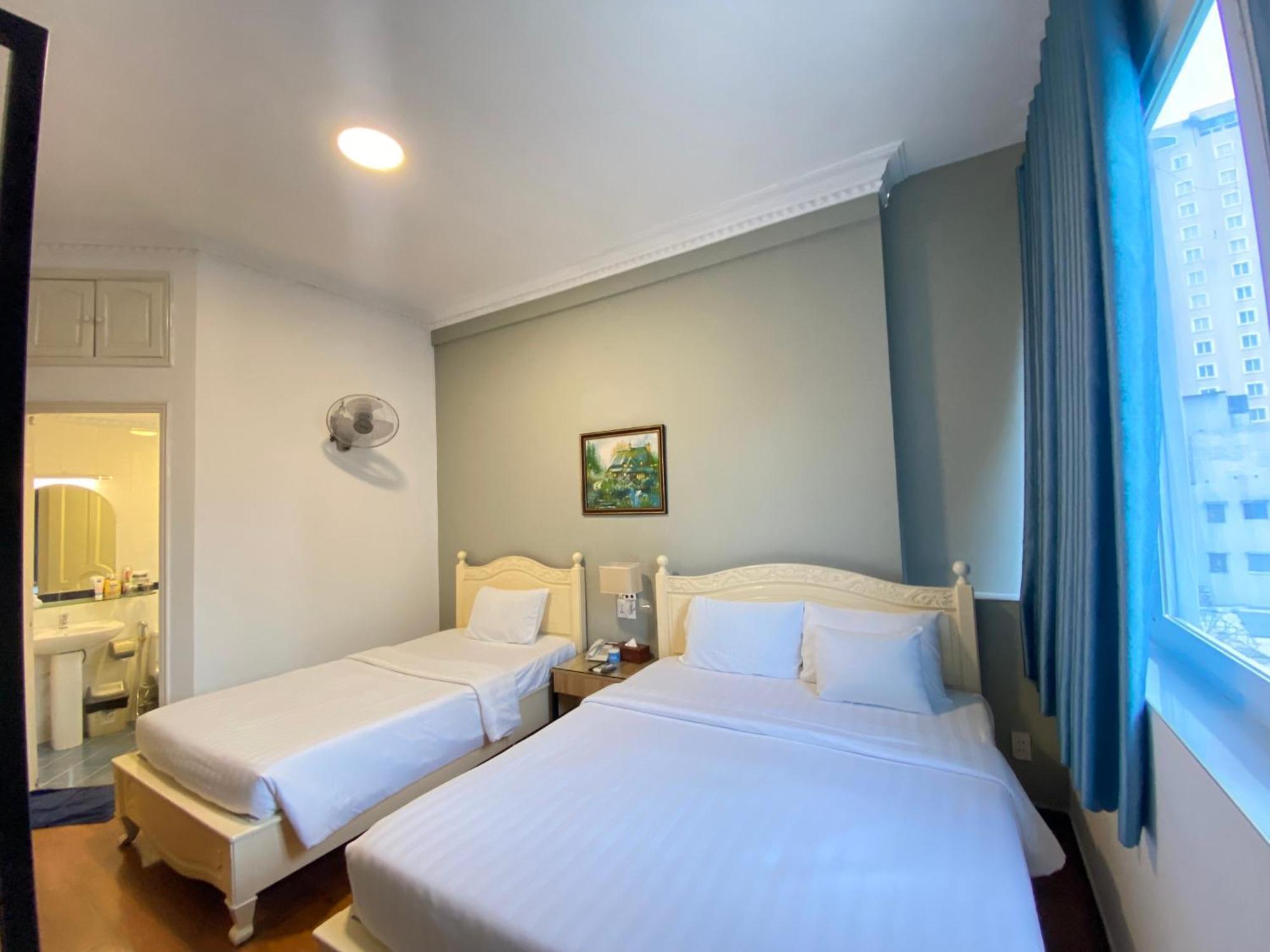 A25 Hotel - 35 Mac Thi Buoi Ho Şi Min Dış mekan fotoğraf
